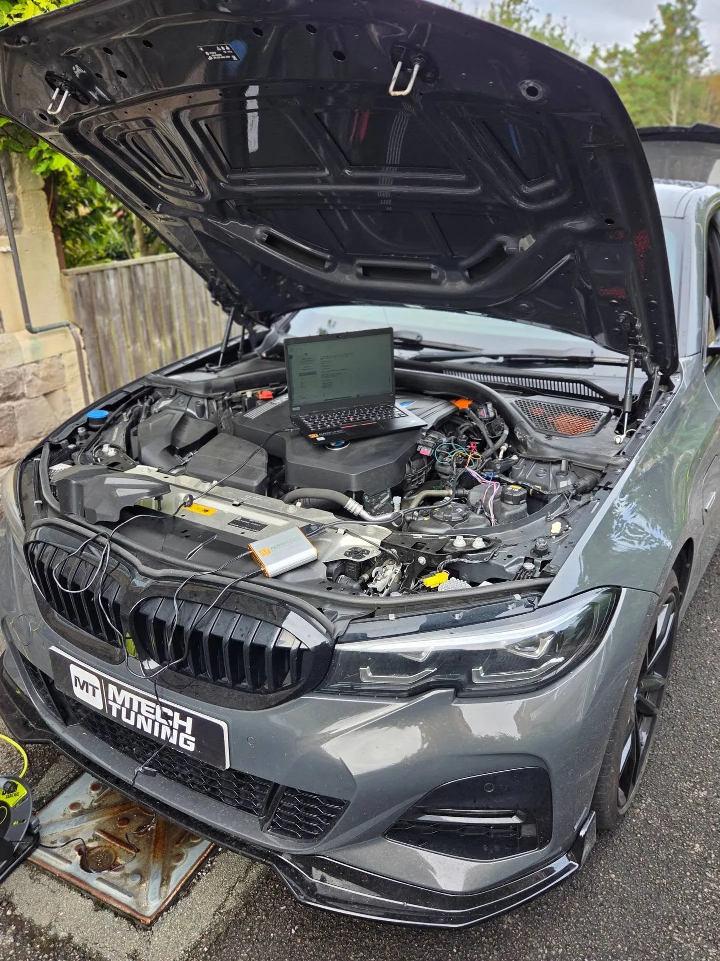 BMW 330e G20 Stage 1, Same-Day ECU Unlock & Gearbox Tune photographed by MTechTuning